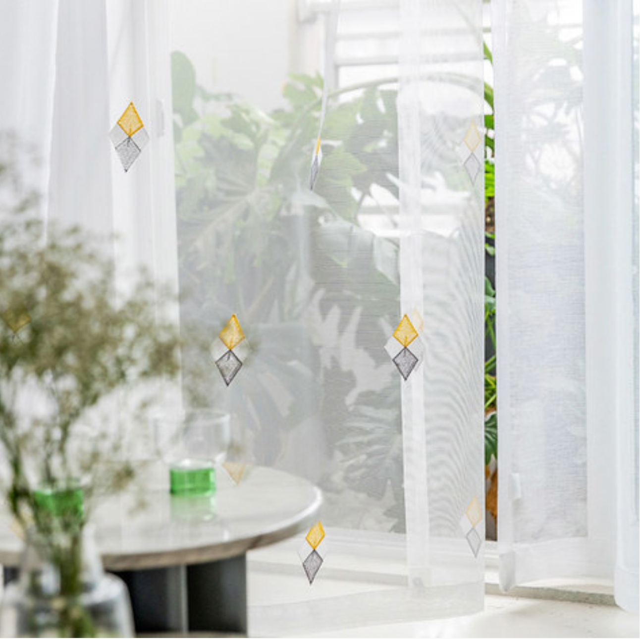 ✅ VOILAGE AVEC BRODERIE MOTIF GRIS/JAUNE L140 x H260 cm