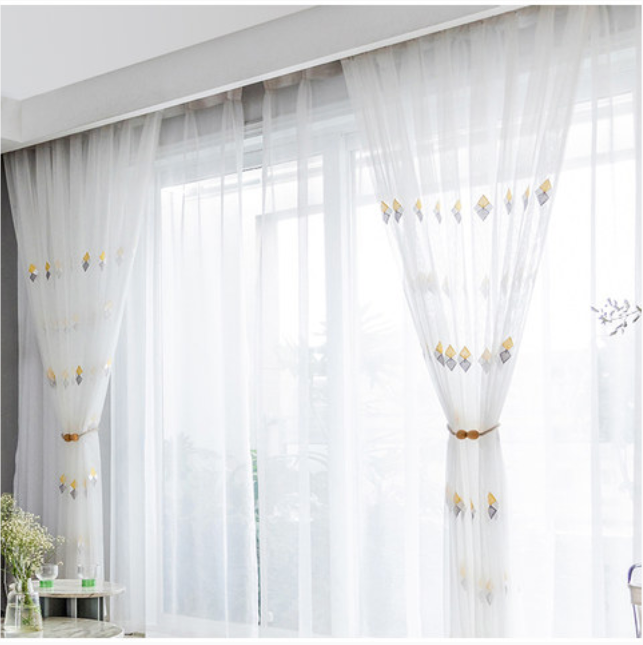 ✅ VOILAGE AVEC BRODERIE MOTIF GRIS/JAUNE L140 x H260 cm