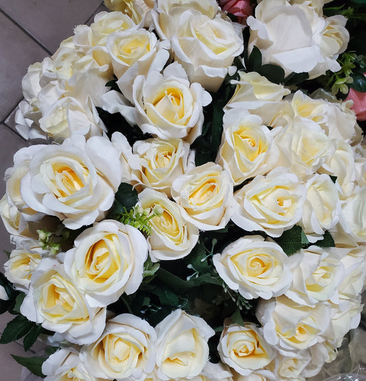 ✅ Bouquet de 30 roses artificielles rose blanche