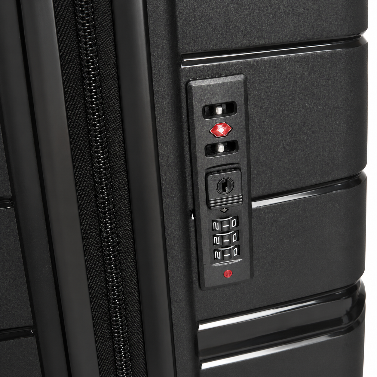 Valise PP TRAVEL PRO 61x40x25 (cm) 18 Kg / NOIR