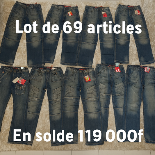 ✅ Lot de 69 Articles en destockage – Prix du lot: 119 000 F