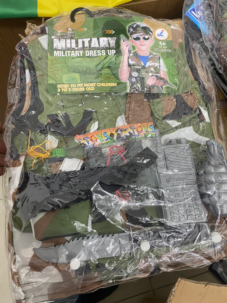 Déguisement Mardi Gras Enfant MILITAIRE DRESS UP (GILET + ACCESSOIRES) –  Destock Dakar